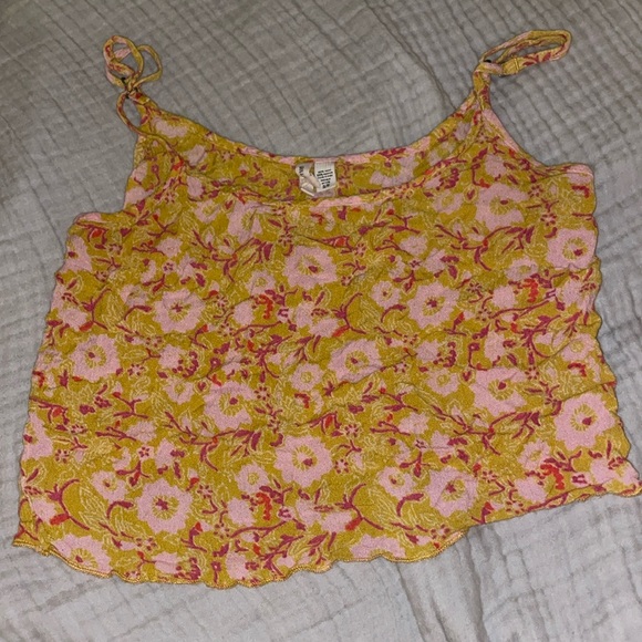 Billabong Tank Top - Size small - Picture 2 of 4